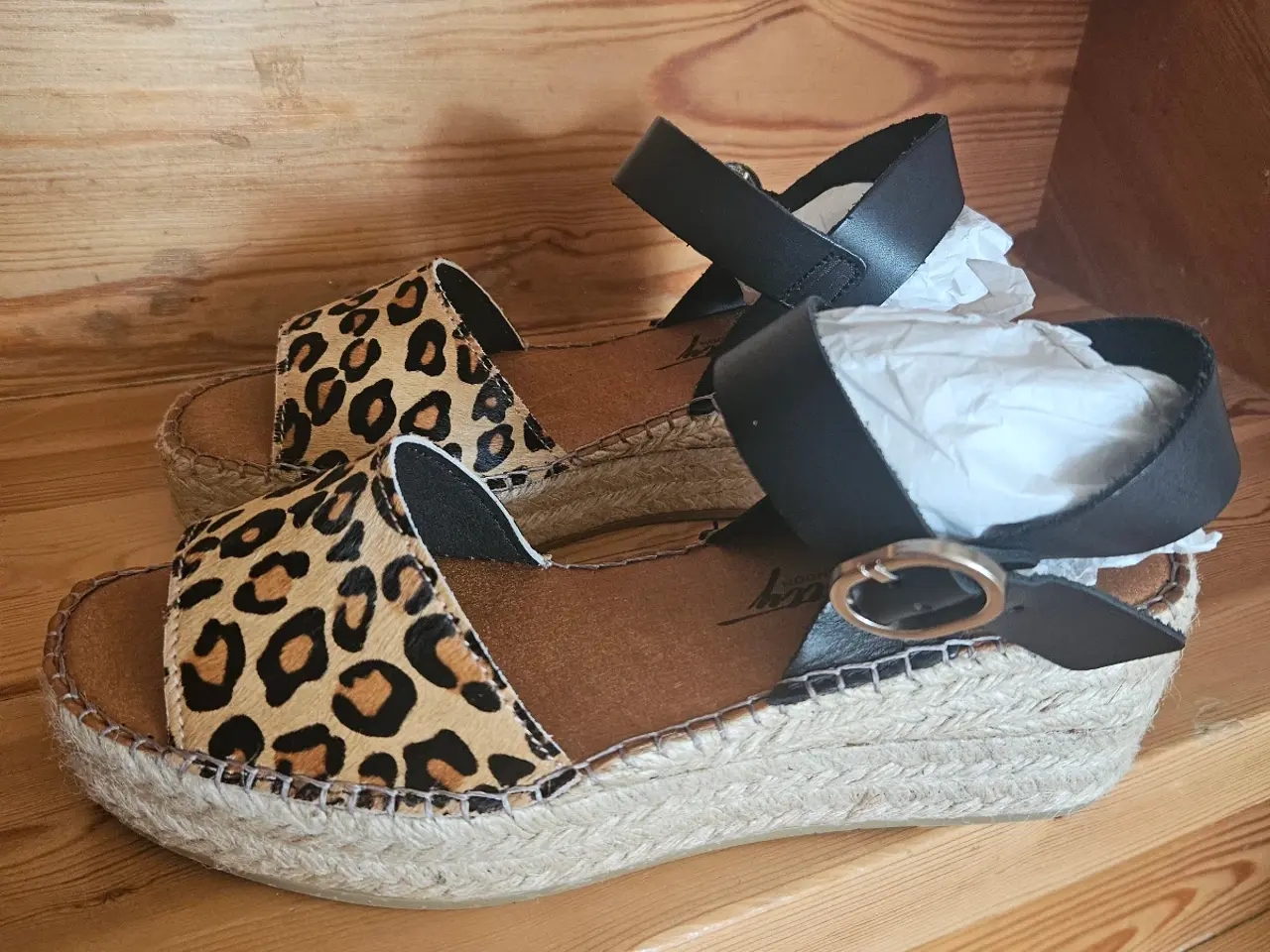 Billede 4 - UBRUGTE SANDALER