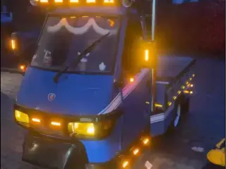 Tuk Tuk Piaggio 50