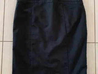 Vero Moda højtaljet nederdel, str. 40