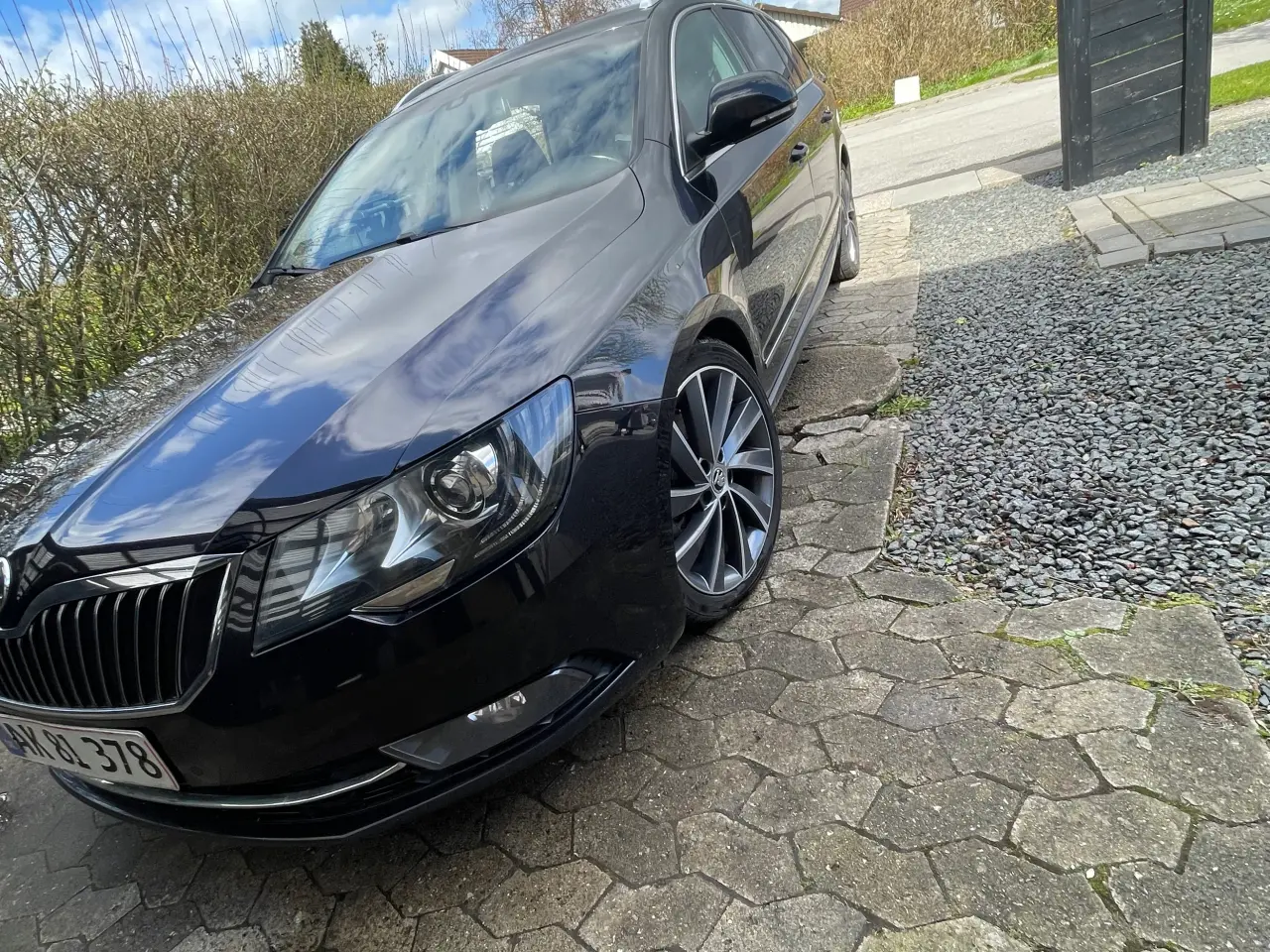 Billede 3 - Nysynet nyserviceret SKODA SUPERB St.car 