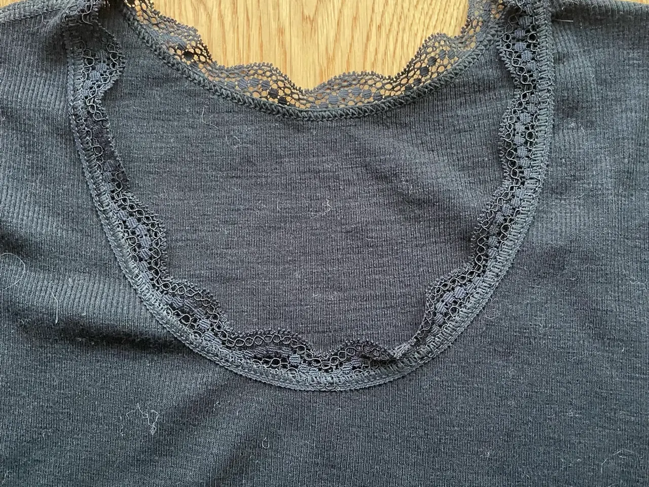 Billede 2 - Joha bluse merinould