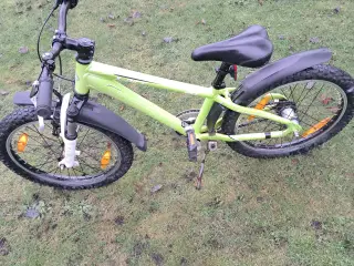 Yosemite X - Dirt
