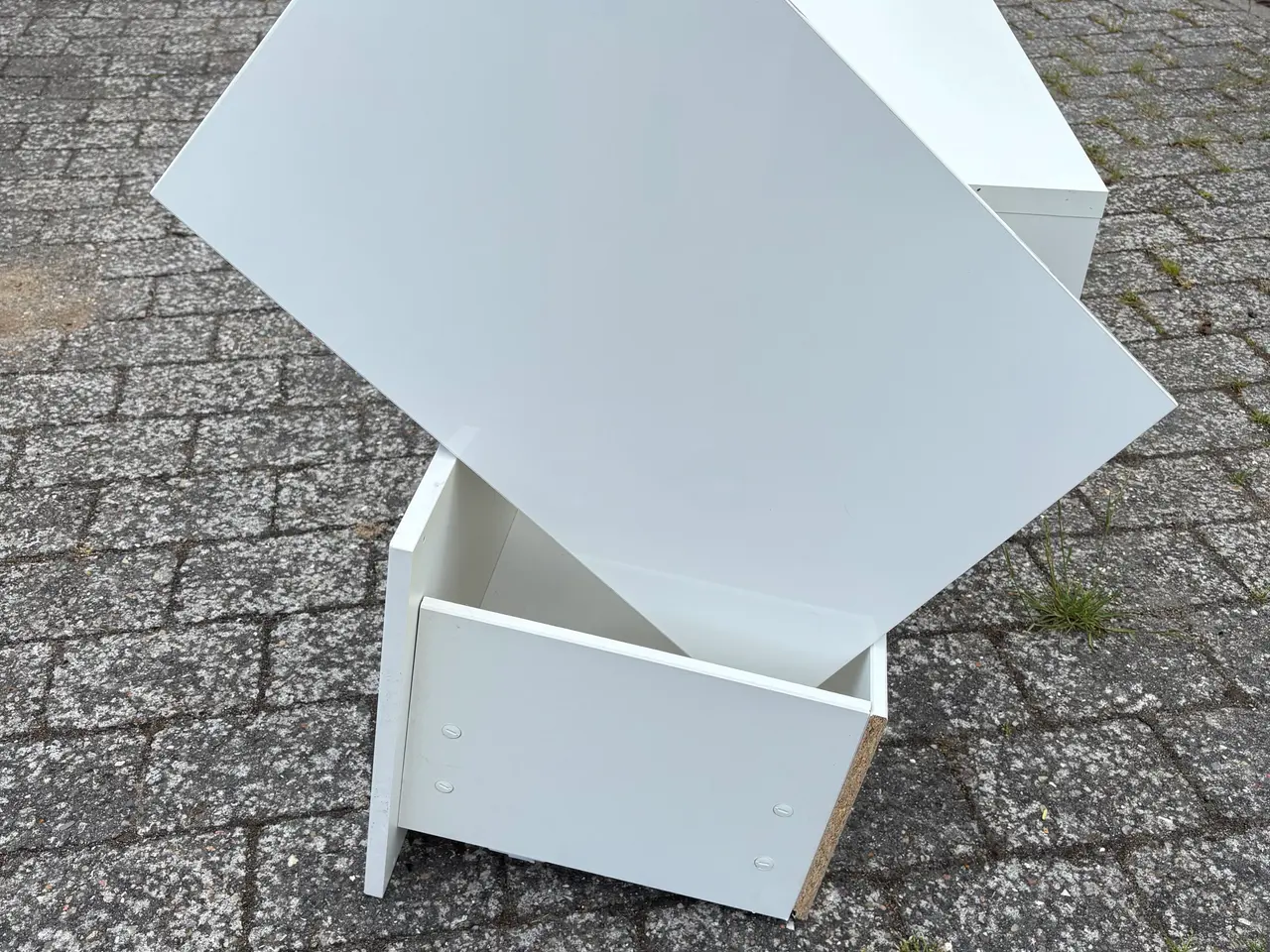 Billede 10 - IKEA BESTÅ skabe og skuffer