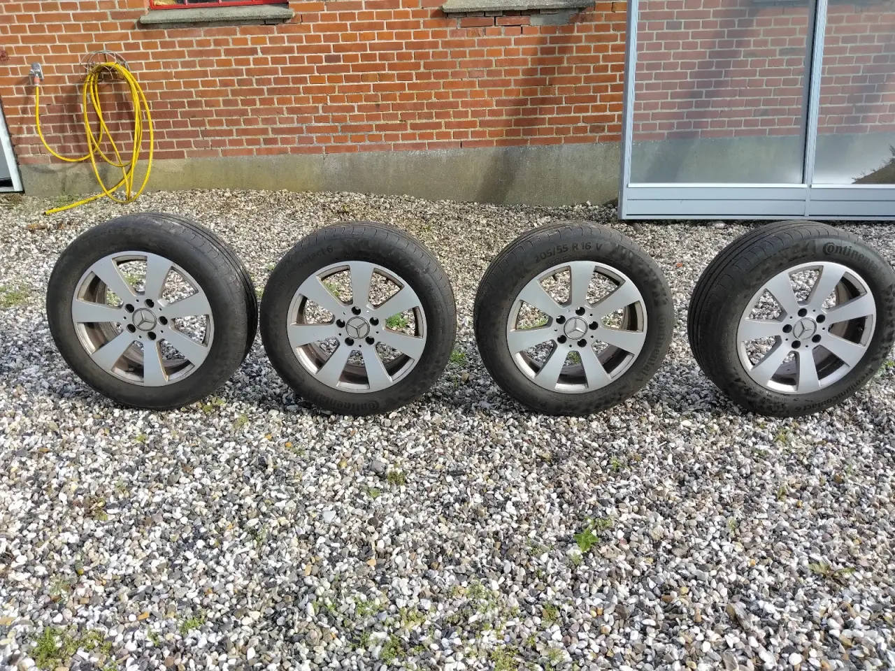Billede 1 - Fine Mercedes følge med gode dæk