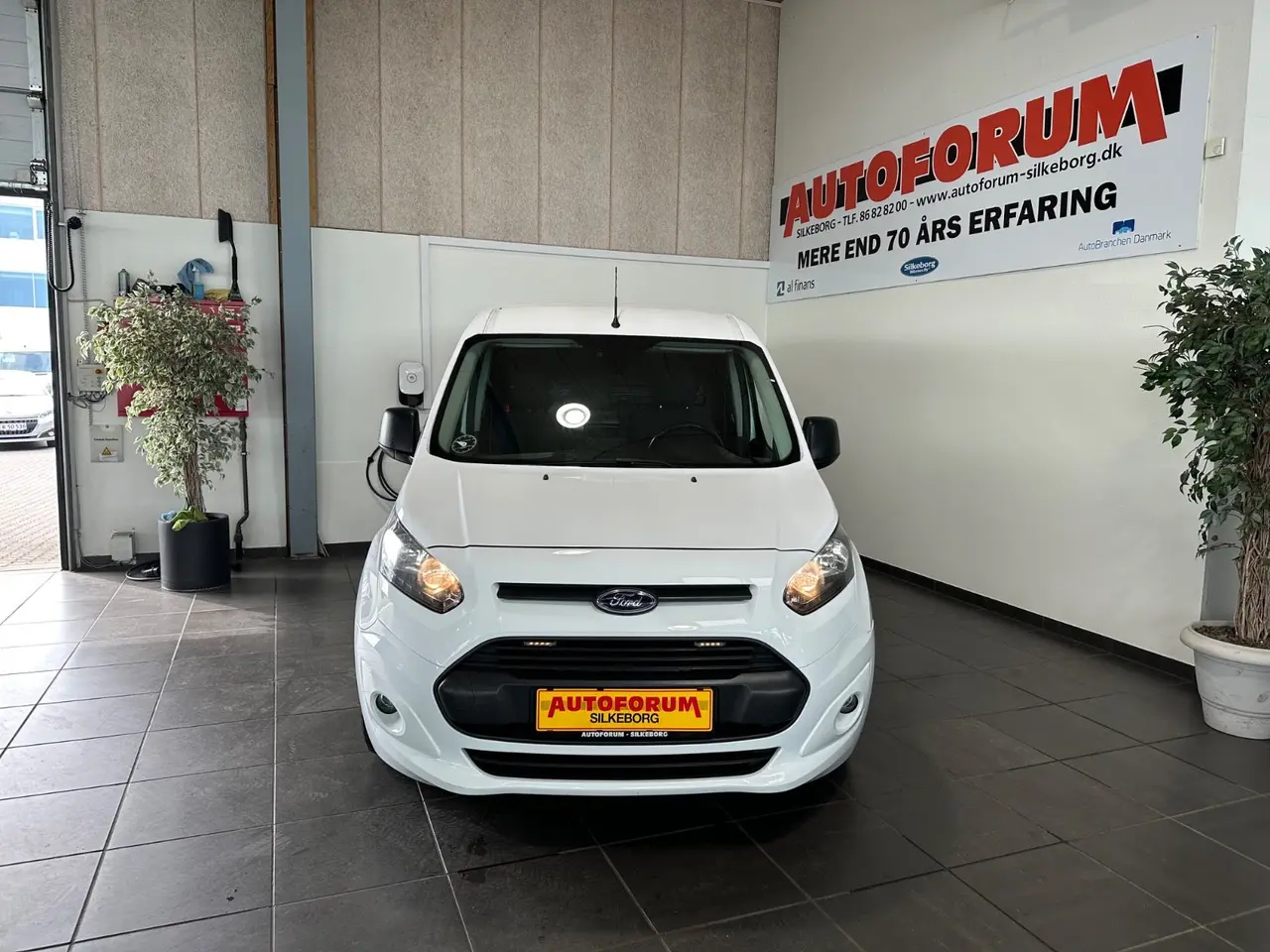 Billede 2 - Ford Transit Connect 1,5 TDCi 100 Trend kort
