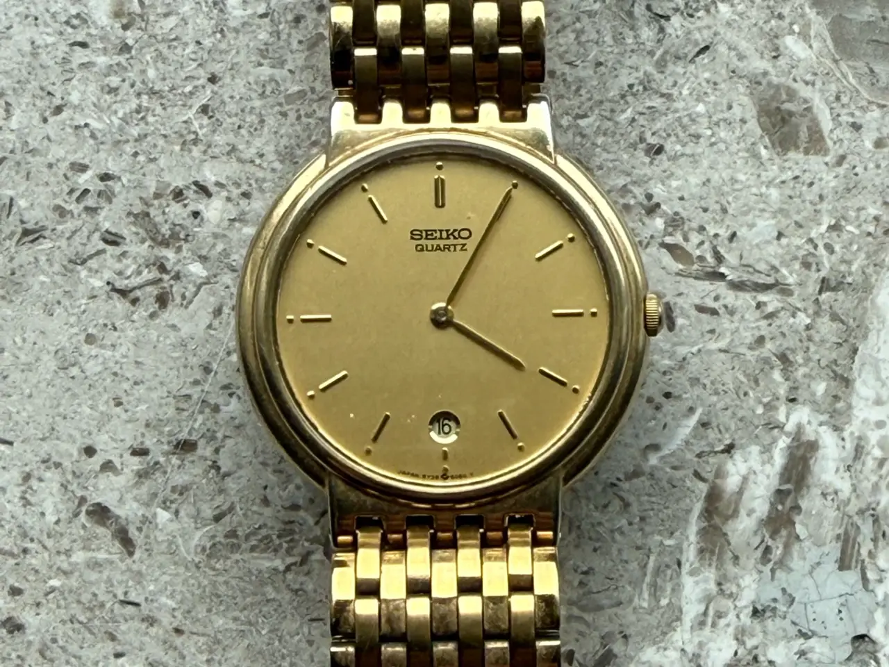 Billede 3 - Fint Seiko Quartz vintage guldur.
