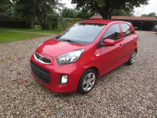 Pæn Kia Picanto 1.0 i År 16. Nysynet.