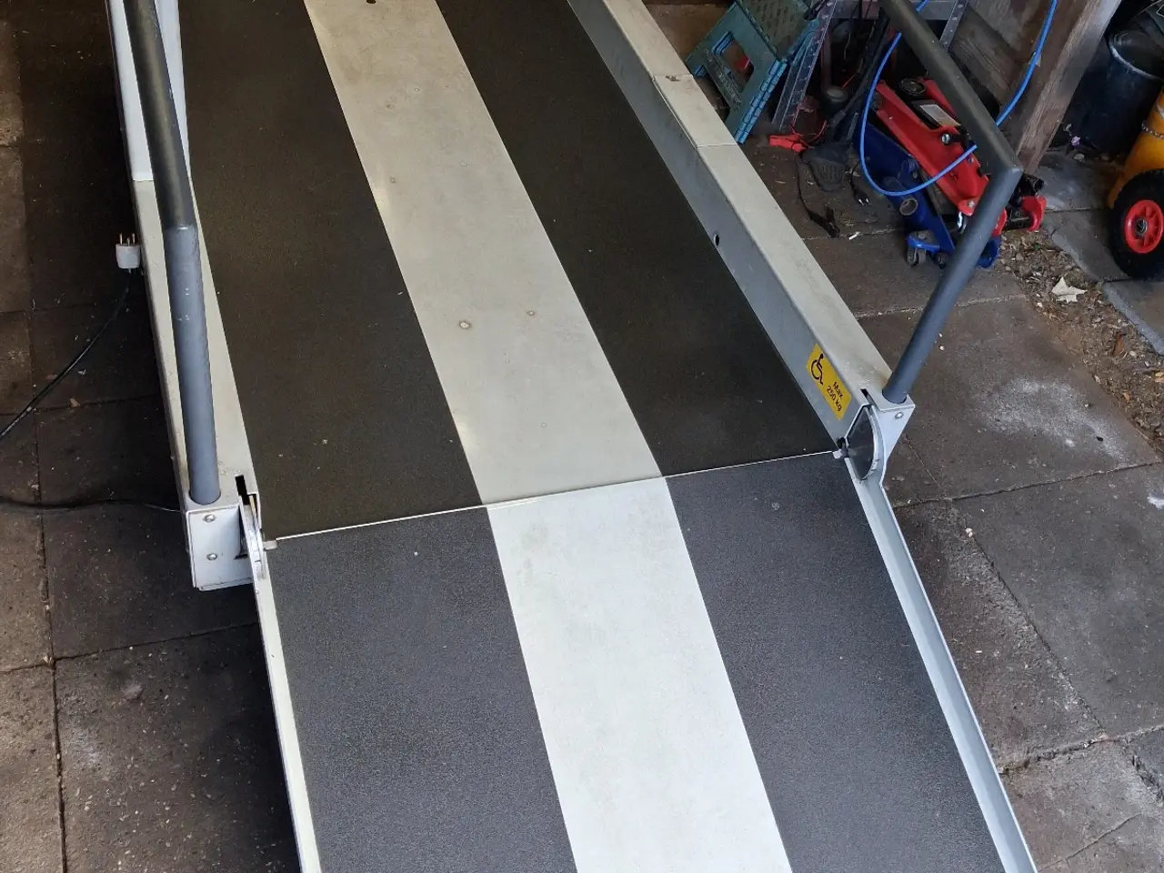Billede 3 - Lift 250kg til kørestol/mc/knallert. Evt bytte 