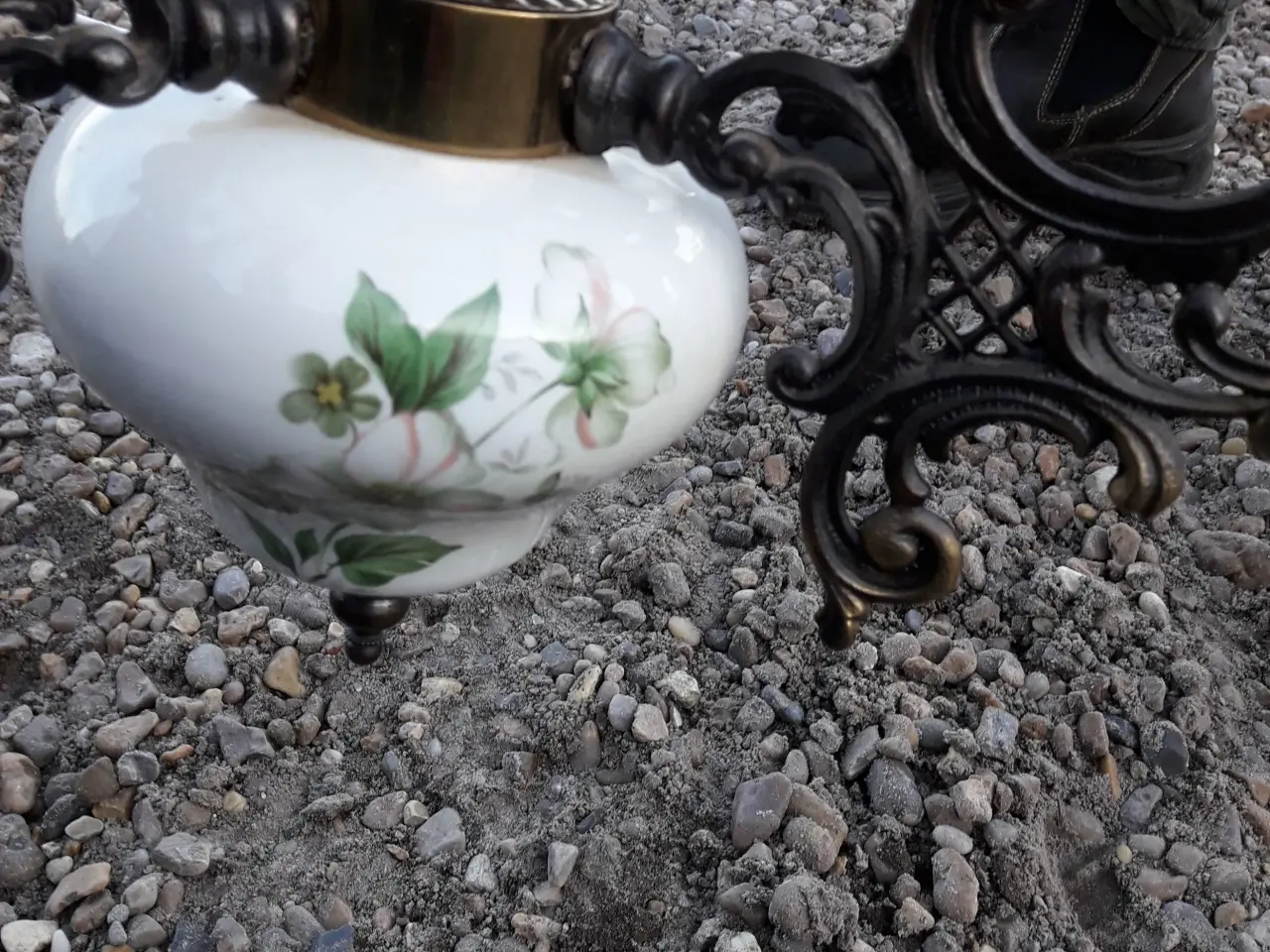 Billede 2 - Flot gammel lampe