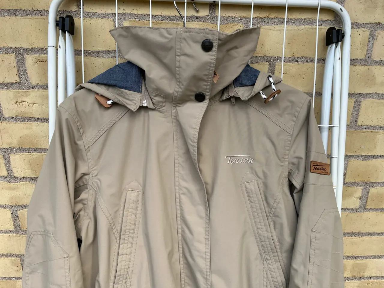 Billede 2 - Tenson jakke str 40