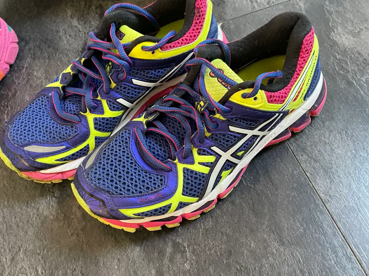 Billede 4 - Asics kayano og Noosa