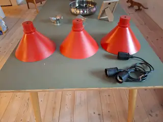 Pendler, røde, 3 stk, god stand