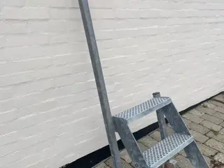 Trappestige til bådebro