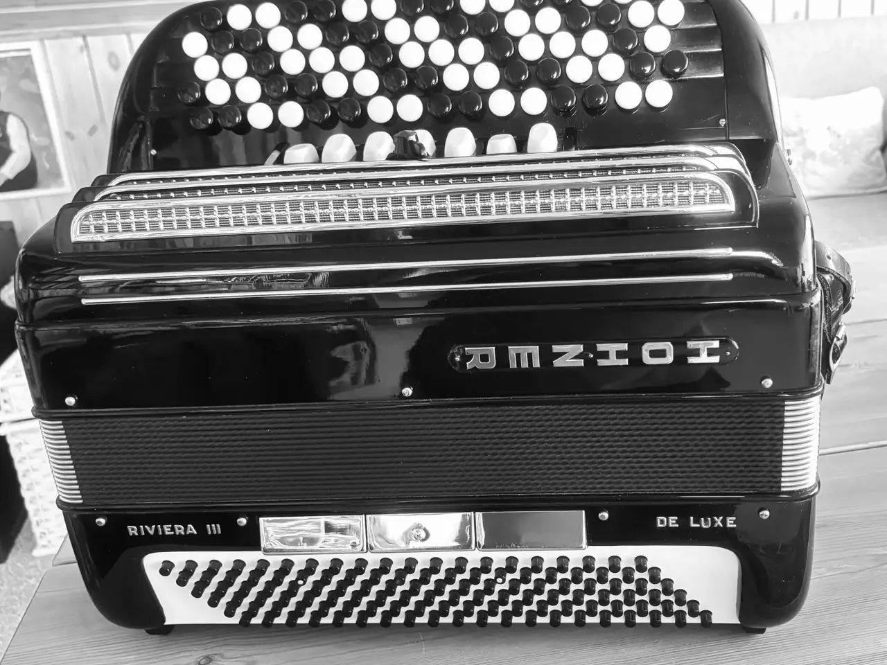 Billede 1 - Hohner Rivera 3 Knapharmonika