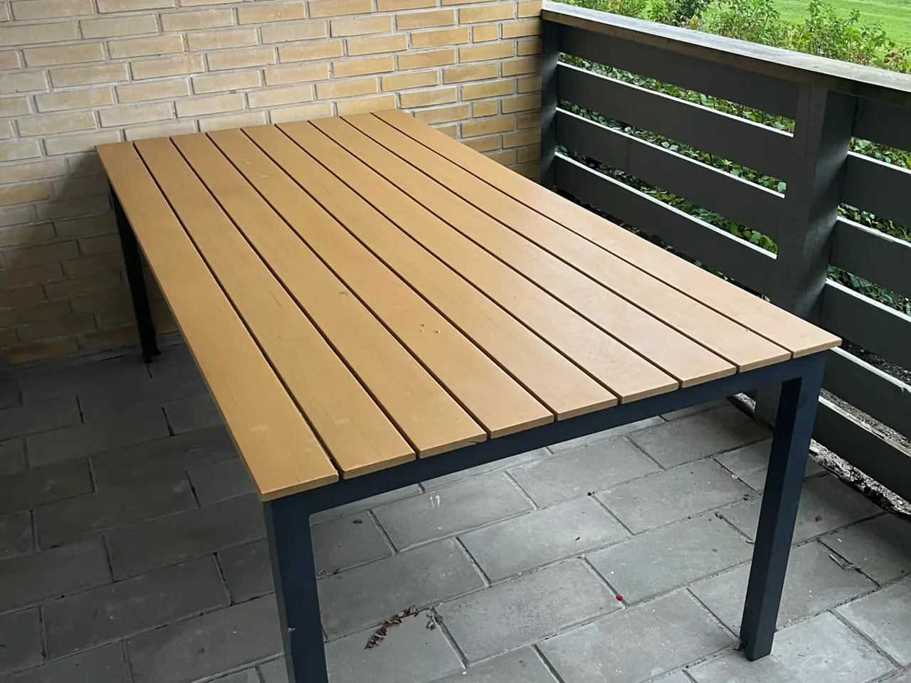 Billede 1 - Havebord