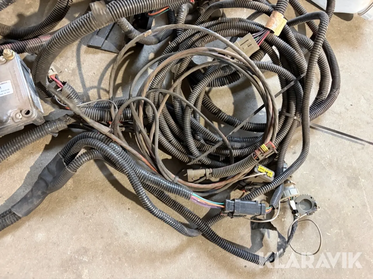 Billede 5 - Aktiv Redskabsstyring John Deere Application Controller 1100 med ventilblok