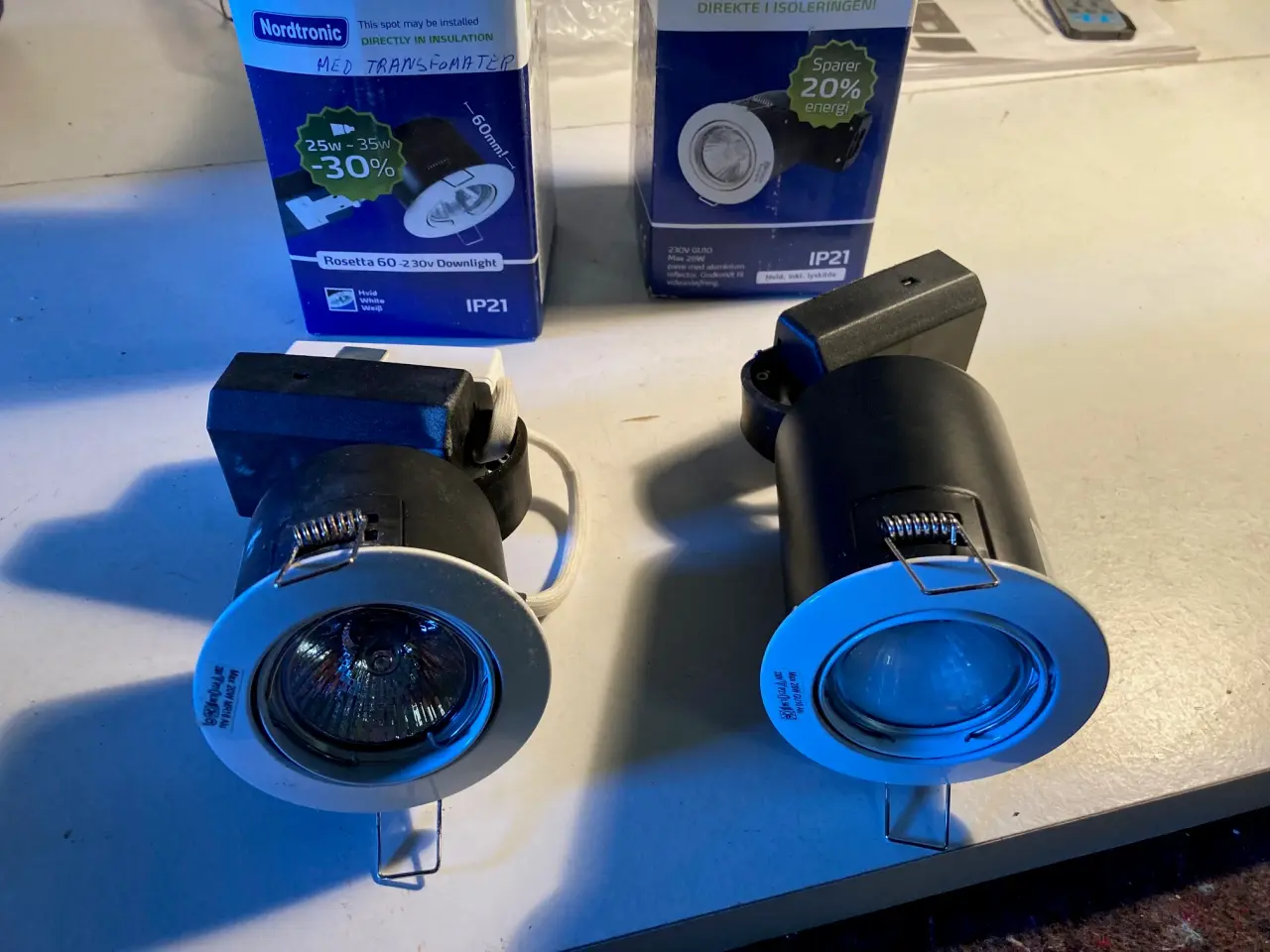 Billede 2 - Lamper i overskud - 100% nye & helt ubrugte.
