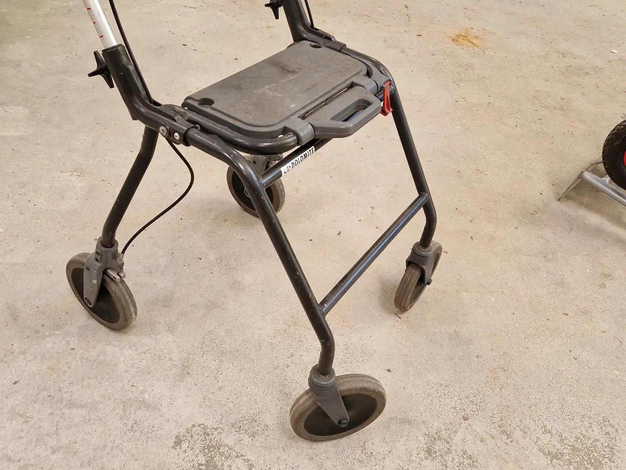 Billede 1 - Solid rollator til udebrug