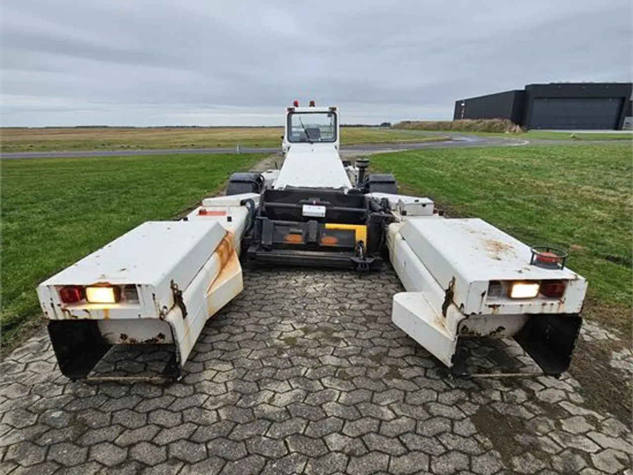 Billede 7 - Kalmar TBL180 - Pushback traktor Towbarless