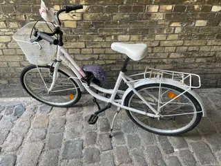 Pigecykel 16” – næsten ubrugt