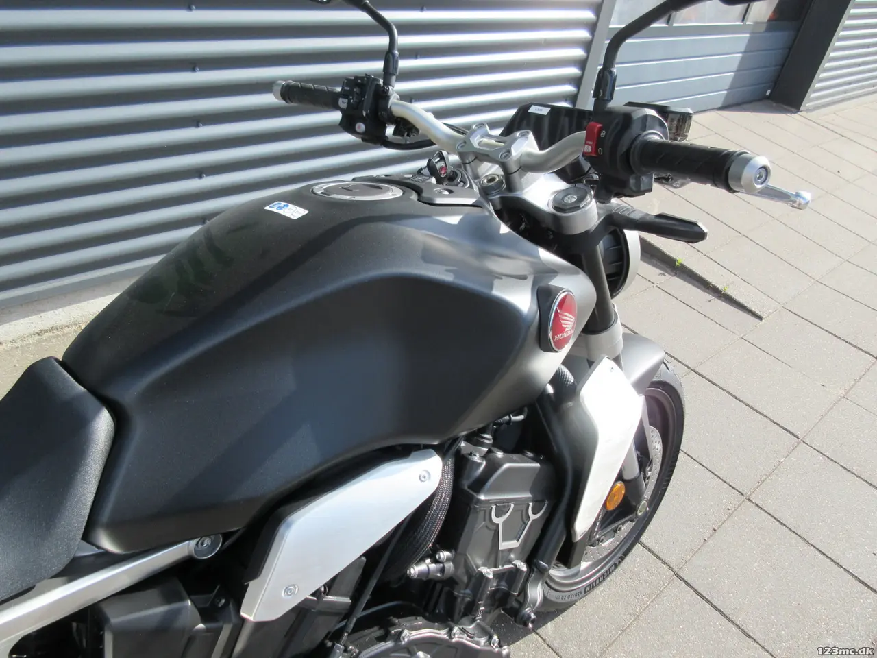 Billede 10 - Honda CB 1000 R MC-SYD BYTTER GERNE 5 ÅRS FABRIKS GARANTI