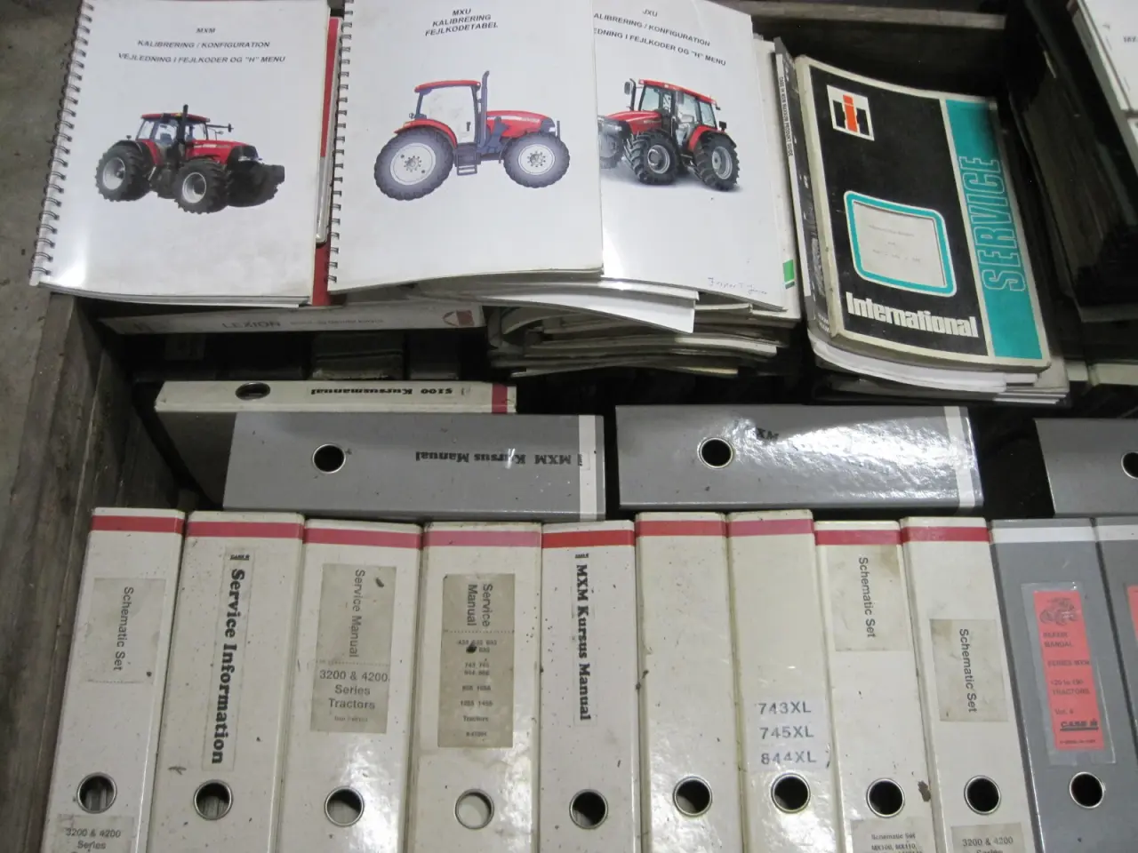 Billede 3 - Case IH Værkstedshåndbøger