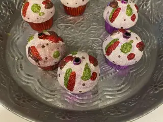6 jule cupcakes