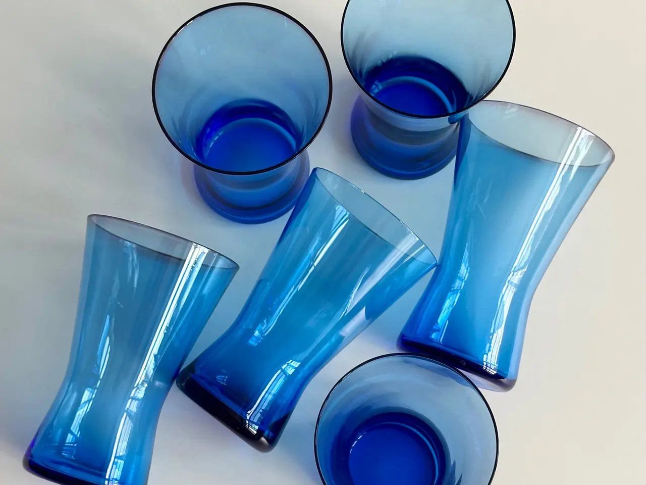 Billede 3 - Røget blå drikkeglas, 6 stk samlet