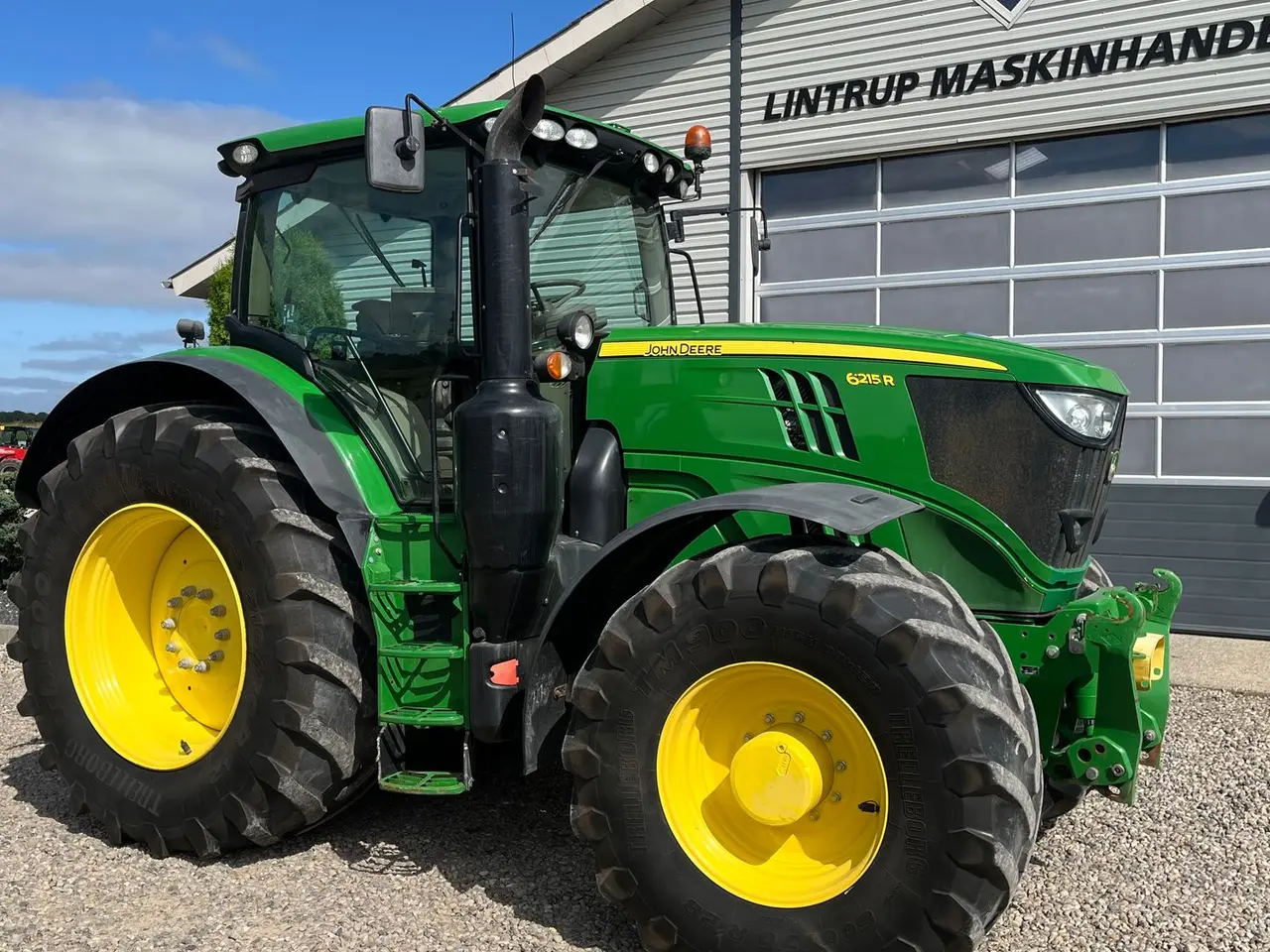 Billede 17 - John Deere 6215R Med frontlift og frontPTO