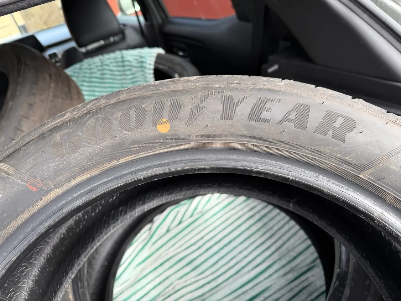 Billede 1 - Goodyear Efficient grip 2 SUV. 225/50r19 96v (4stk