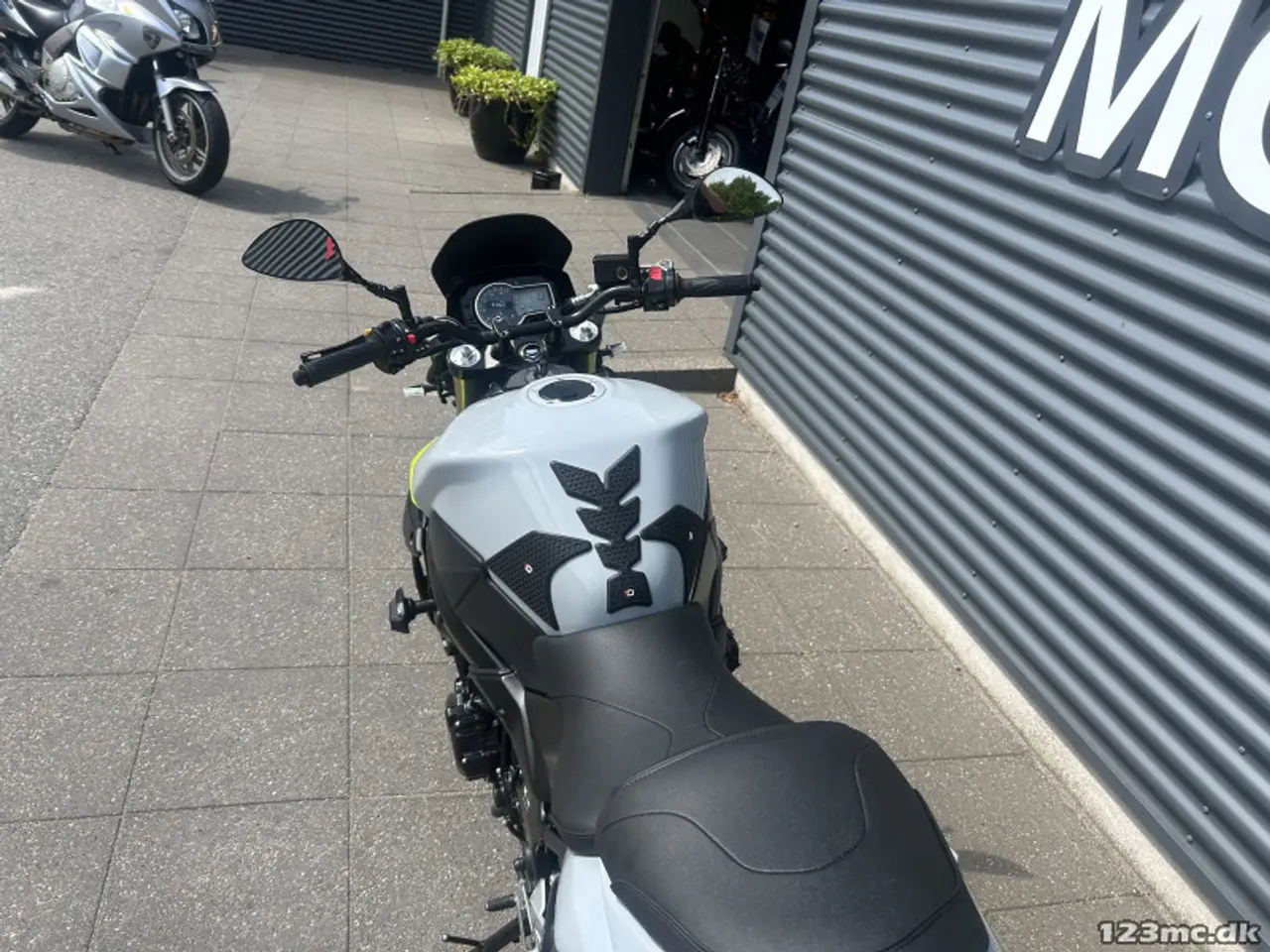 Billede 25 - Suzuki GSR 750 MC-SYD BYTTER GERNE