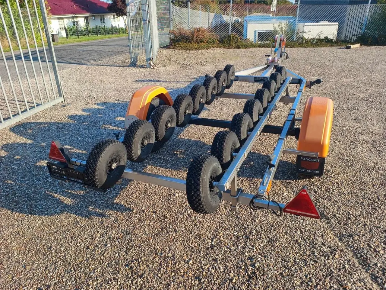 Billede 3 - TILBUD! Inflate 750 Vanclaes - tiptrailer.