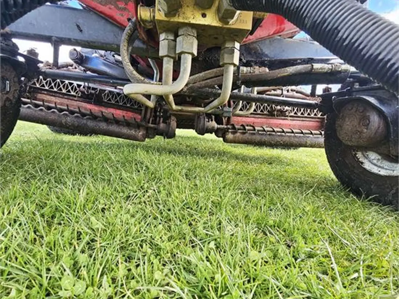 Billede 31 - Toro Reelmaster 5610 CrossTrax AWD - 254 cm - Video
