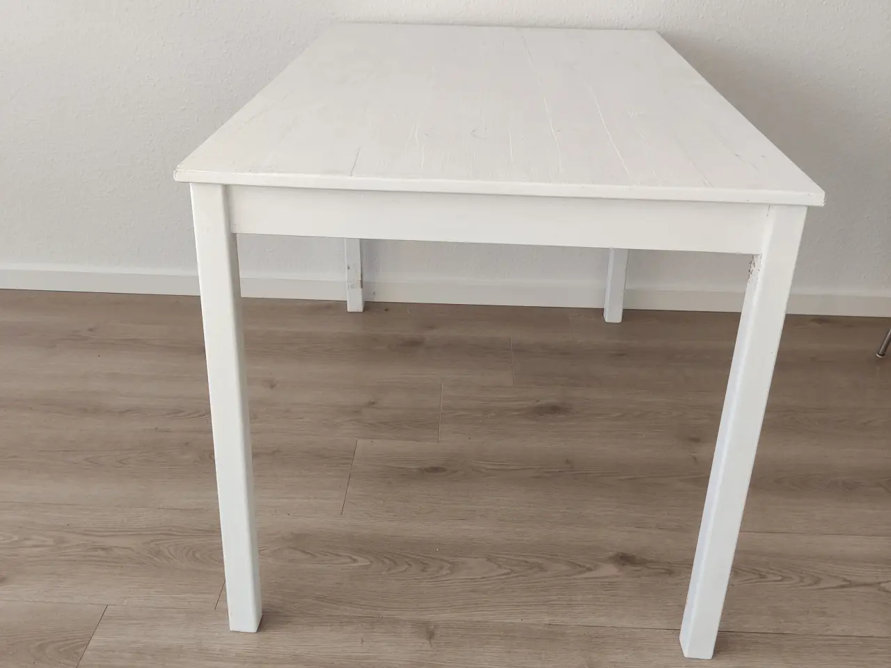 Billede 2 - Spisebord med 3 spisebordsstole