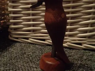 Fugl i Teaktræ