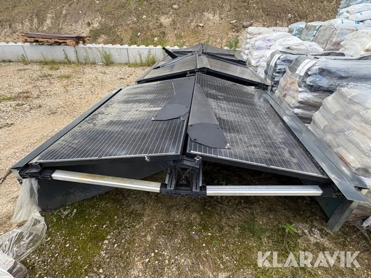 Billede 3 - Robotgarager med solceller - 3 styk