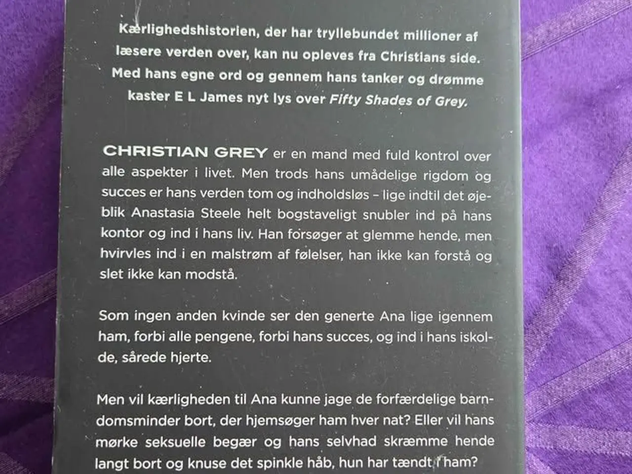 Billede 6 - 4 bøger. E L James Fifty Shades of grey.