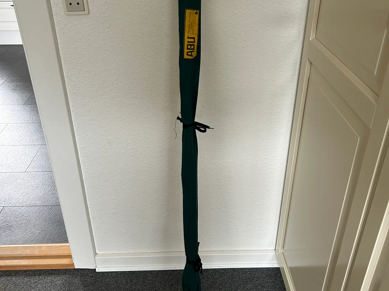 Billede 8 - ABU Diplomat Spinnestang 7"