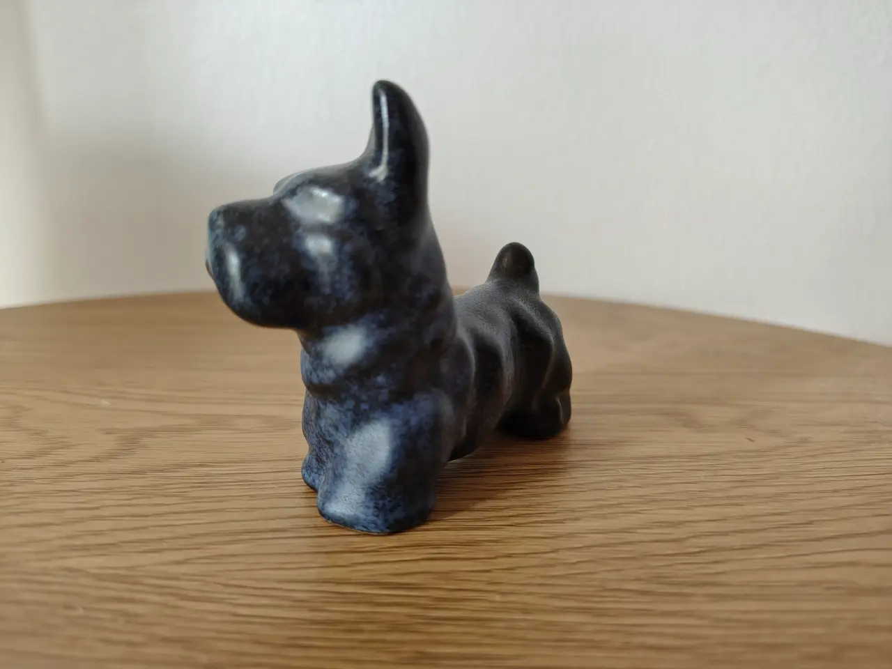 Billede 6 - Lille fin keramik hund