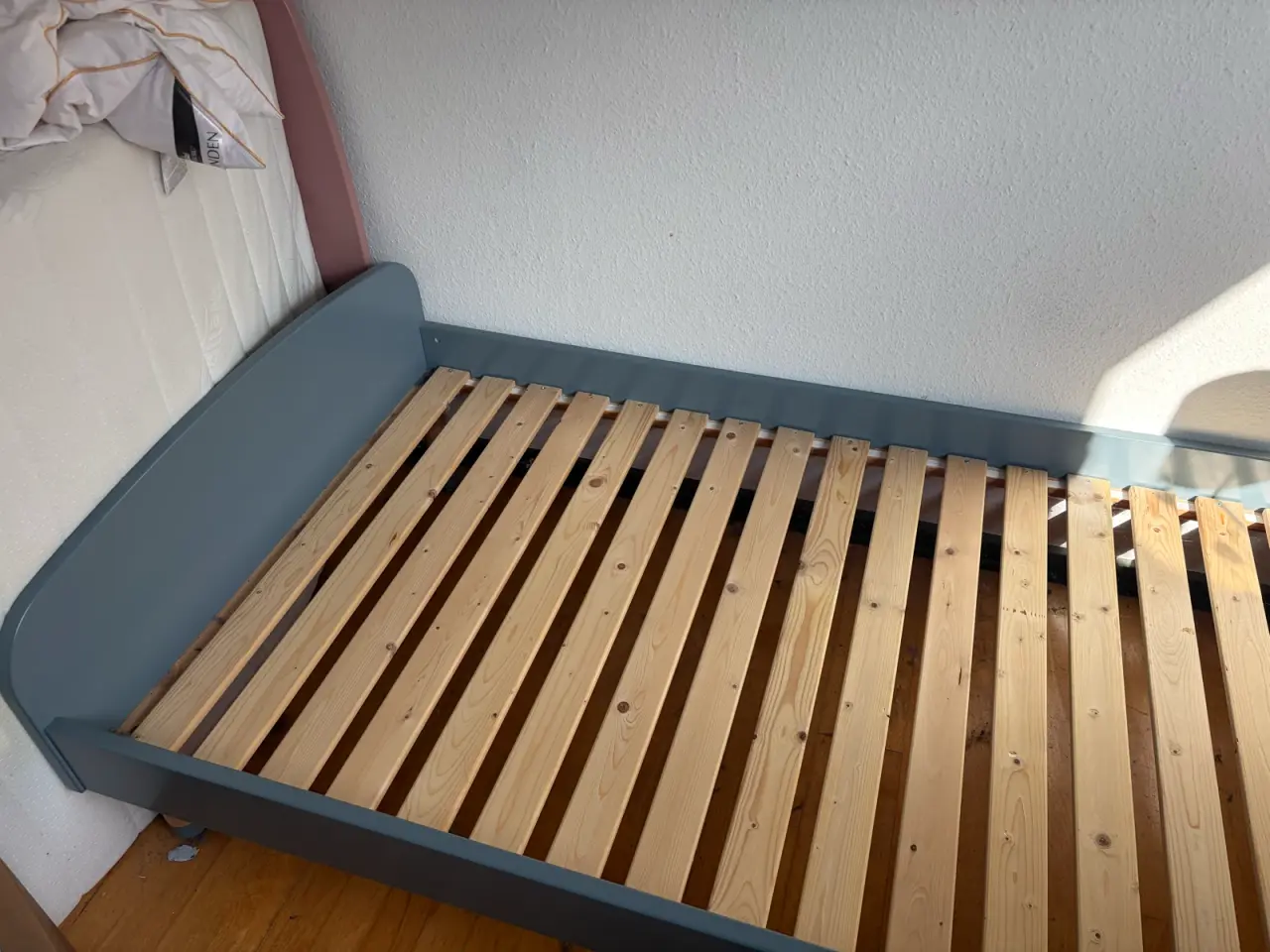 Billede 4 - Flexa Play seng i grøn + boxmadras & topmadras