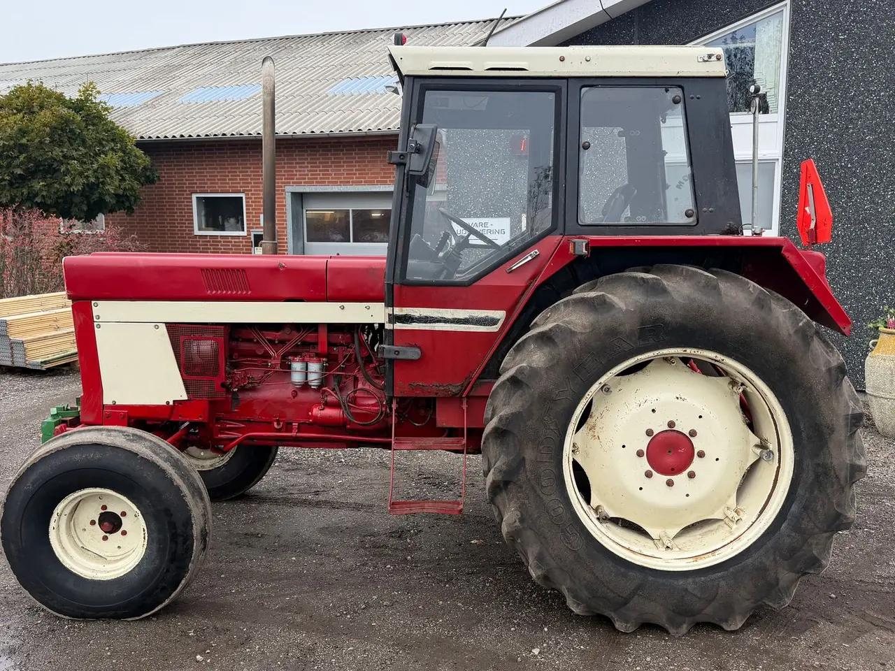 Billede 8 - Case IH 955 2WD TRAKTOR Fin gammel traktor
