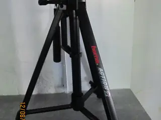 fotostativ HAMA