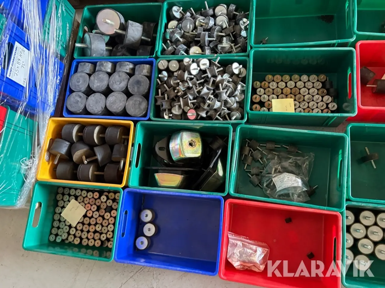 Billede 3 - Vibrationsdæmpere assorteret ca 120kasser