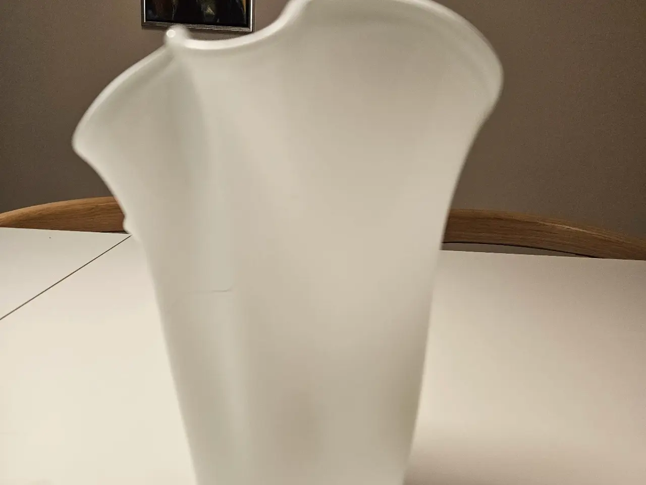 Billede 2 - Hvid Tulipanvase I glas