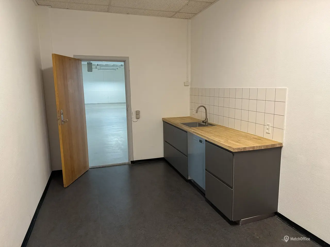 Billede 11 - 1501-27: Roholmsvej 10K, st, 2620 Albertslund - 619 m²