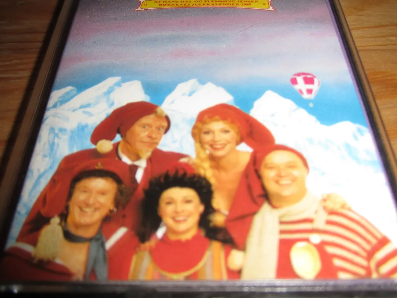 Billede 2 - Kassettebånd. NISSEBANDEN I GRØNLAND. BYD.