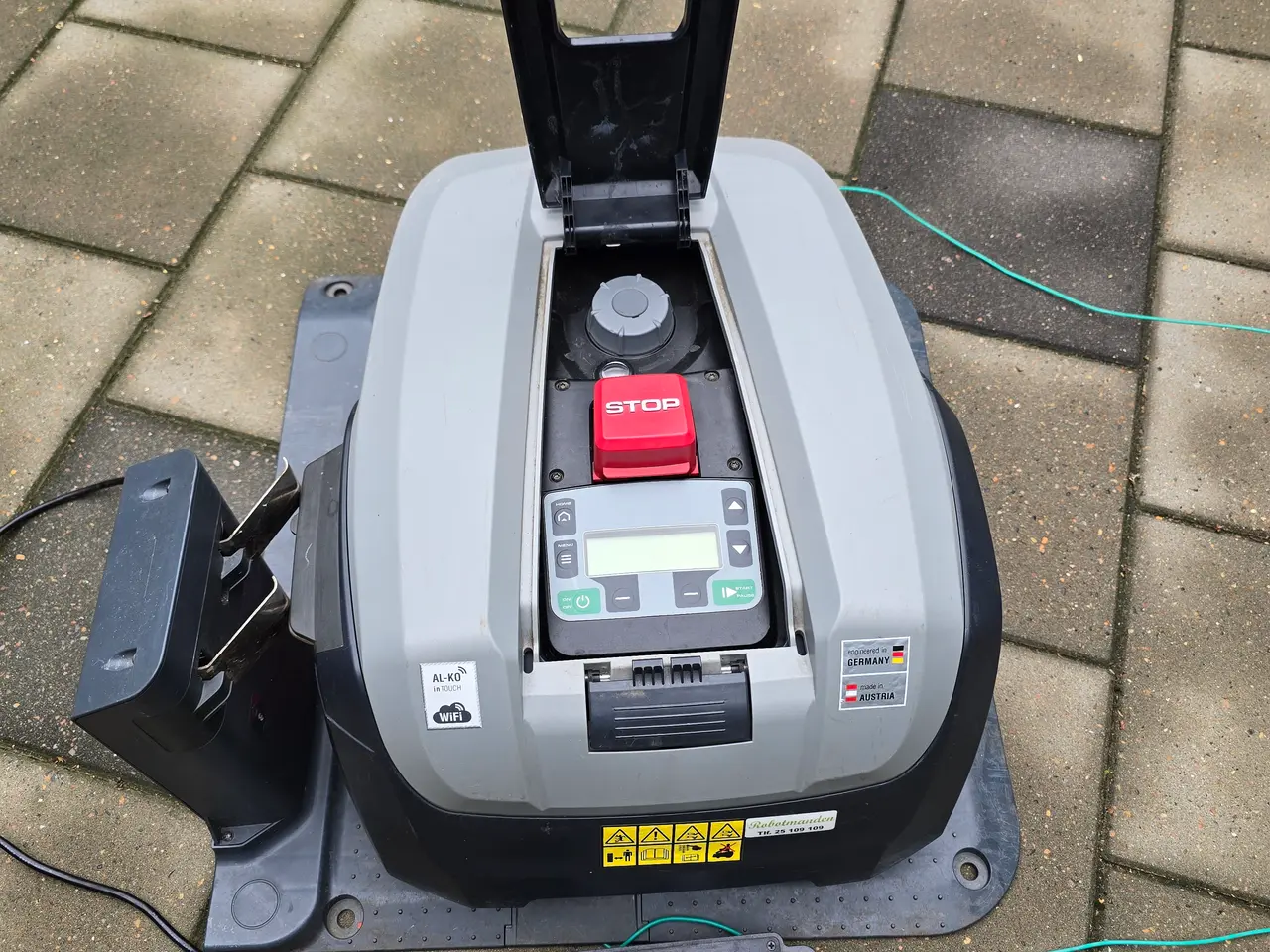Billede 1 - Robolinho 1150w med ladestation -》til reservedele