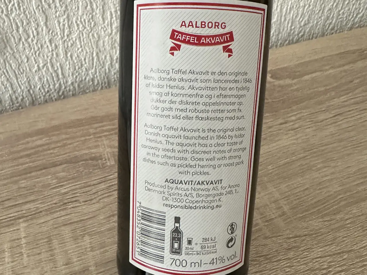 Billede 3 - Rød Aalborg akvavit sælges
