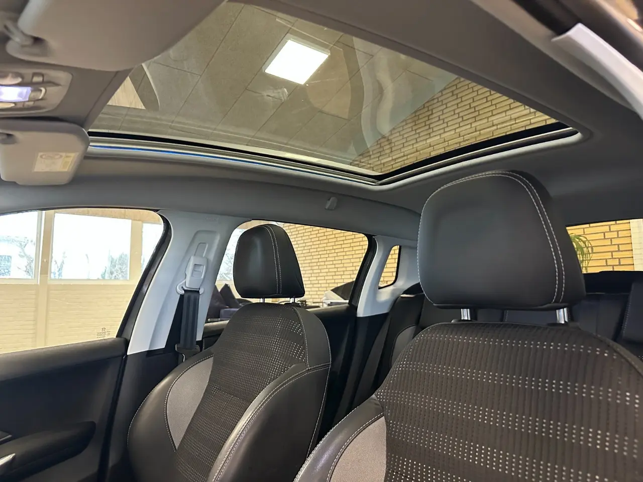 Billede 11 - Peugeot 2008 1,2 PureTech 110 Prestige Sky