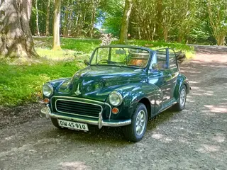 Højre styret Morris 1000 Cabriolet med træk.